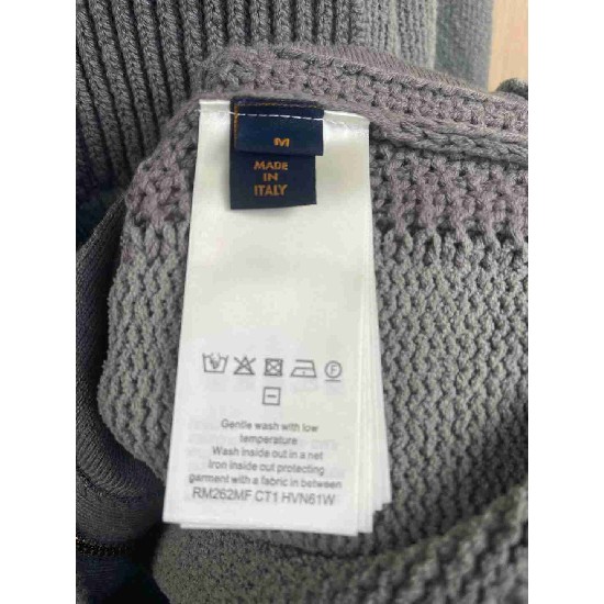 Louis                    Vuitton Tops LVY0874