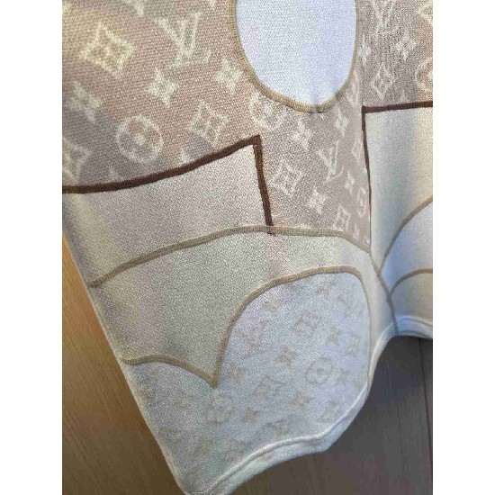 Louis                    Vuitton T shirt LVY0879