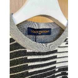 Louis                    Vuitton T shirt LVY0880