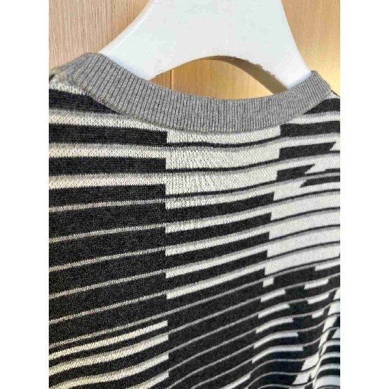 Louis                    Vuitton T shirt LVY0880