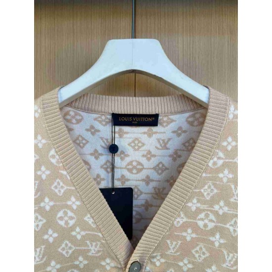 Louis                     Vuitton Tops LVY0883