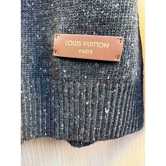 Louis                     Vuitton Tops LVY0884
