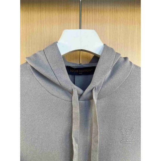 Louis                     Vuitton Tops LVY0889