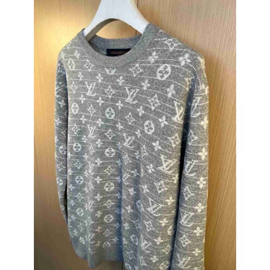 Louis                     Vuitton Tops LVY0890