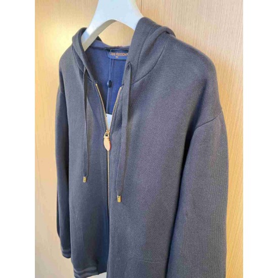 Louis                     Vuitton Tops LVY0893
