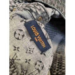 Louis                     Vuitton Tops LVY0896