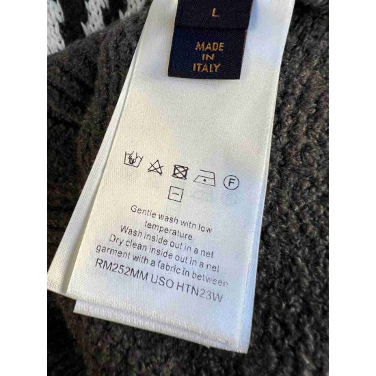 Louis                     Vuitton Tops LVY0897