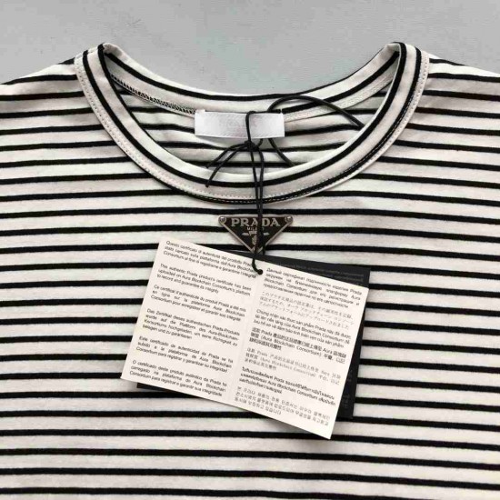 Prada  T Shirt PAY0230