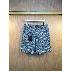LV Shorts LVK0032