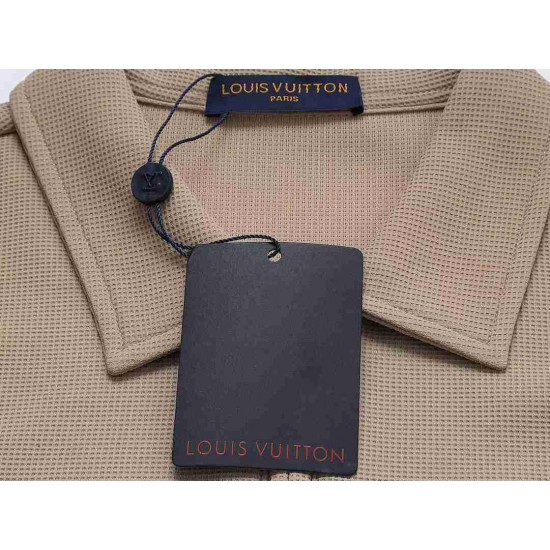 Louis Vuitton T-shirt (sale) TJY0004