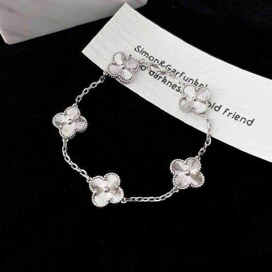 Van Cleef & Arpels Bracelet