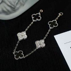 Van Cleef & Arpels Bracelet