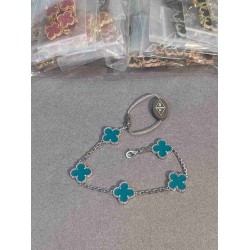 Van Cleef & Arpels Bracelet