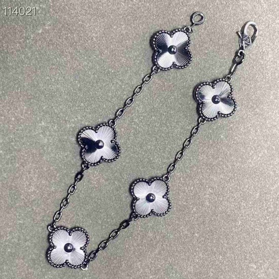 Van Cleef & Arpels Bracelet