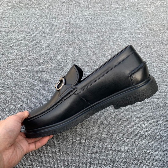 Salvatore Ferragamo SF0016