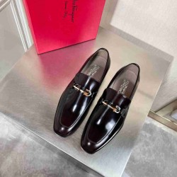 Salvatore Ferragamo SF0033