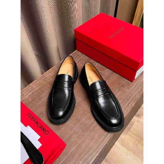 Salvatore Ferragamo SF0040