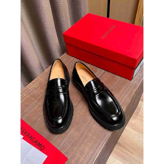 Salvatore Ferragamo SF0041