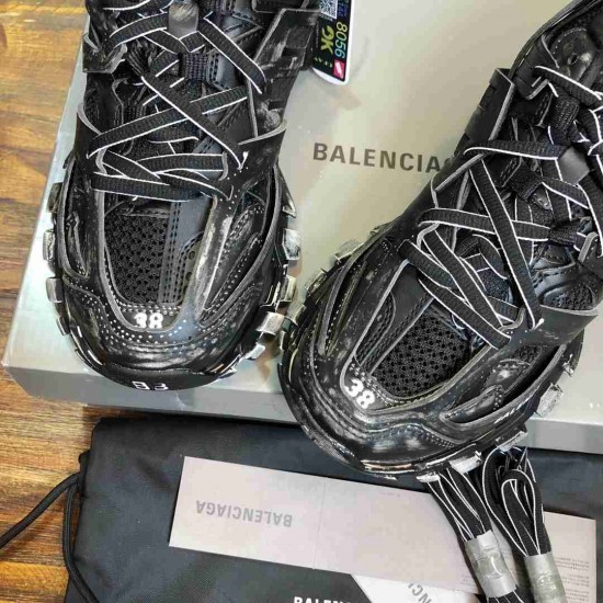 BALENCIAGA BL0145