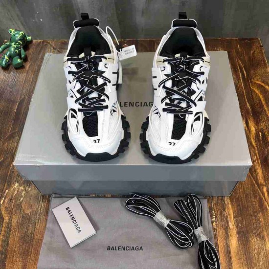 BALENCIAGA BL0149