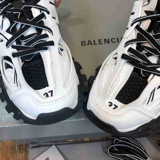 BALENCIAGA BL0149