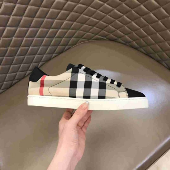 BURBERRY BU0020