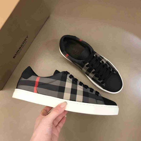 BURBERRY BU0021