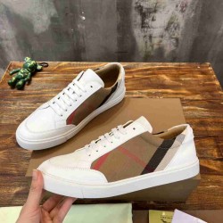 BURBERRY BU0024