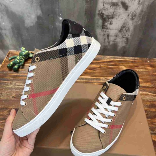 BURBERRY BU0027