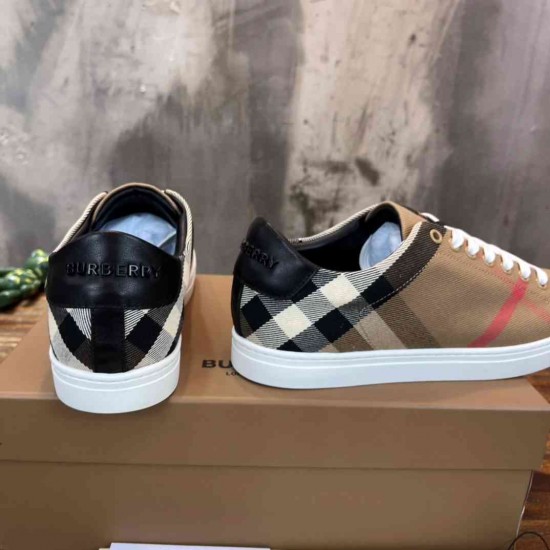 BURBERRY BU0027