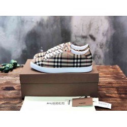 BURBERRY BU0028