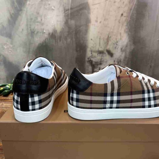 BURBERRY BU0031