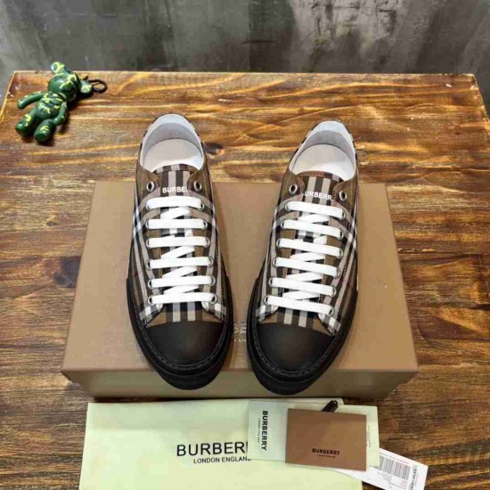 BURBERRY BU0035