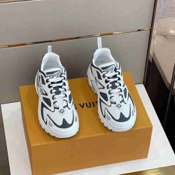 LV sneakers LU0129