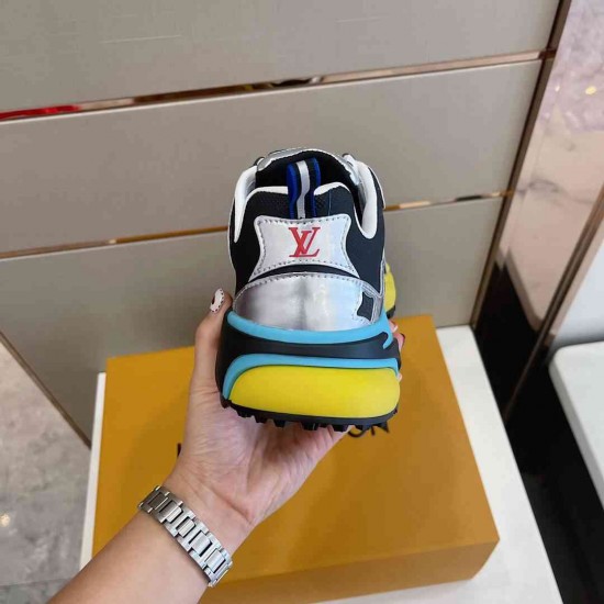 LV sneakers LU0130