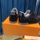 LV sneakers LU0137