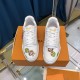 LV sneakers LU0142