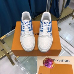 LV sneakers LU0147