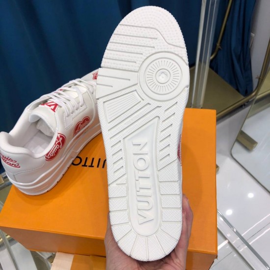 LV sneakers LU0148