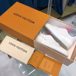 LV sneakers LU0151