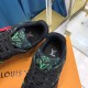 LV sneakers LU0152