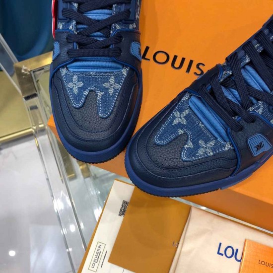 LV sneakers LU0166