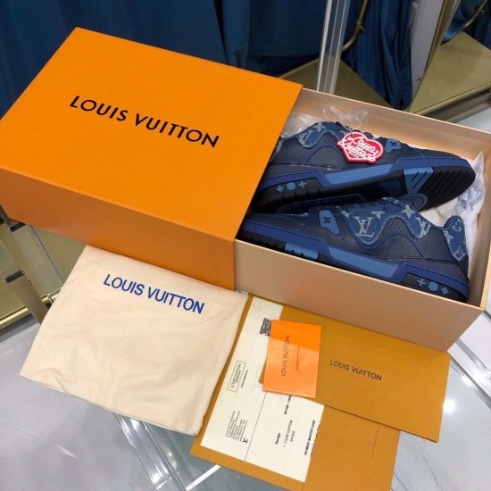 LV sneakers LU0166