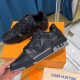 LV sneakers LU0167