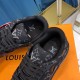 LV sneakers LU0167