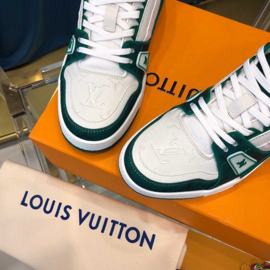 LV sneakers LU0168