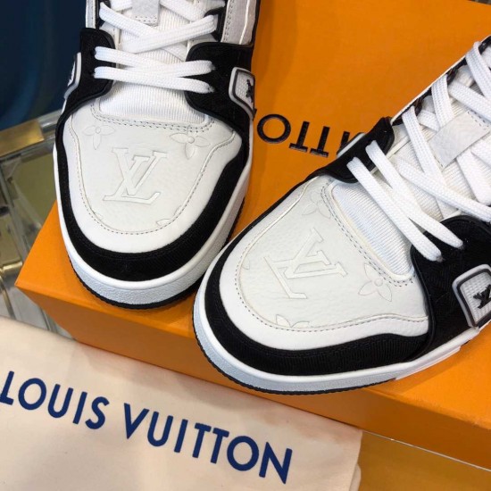 LV sneakers LU0169