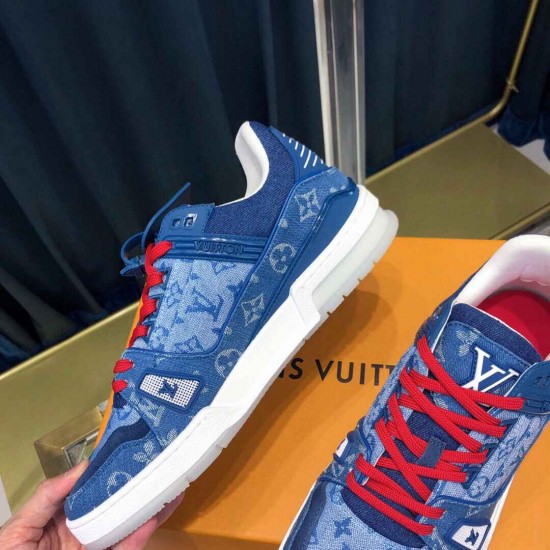 LV sneakers LU0173