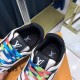 LV sneakers LU0174