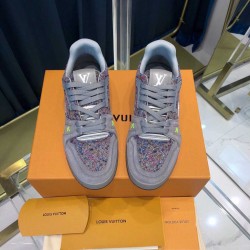 LV sneakers LU0175